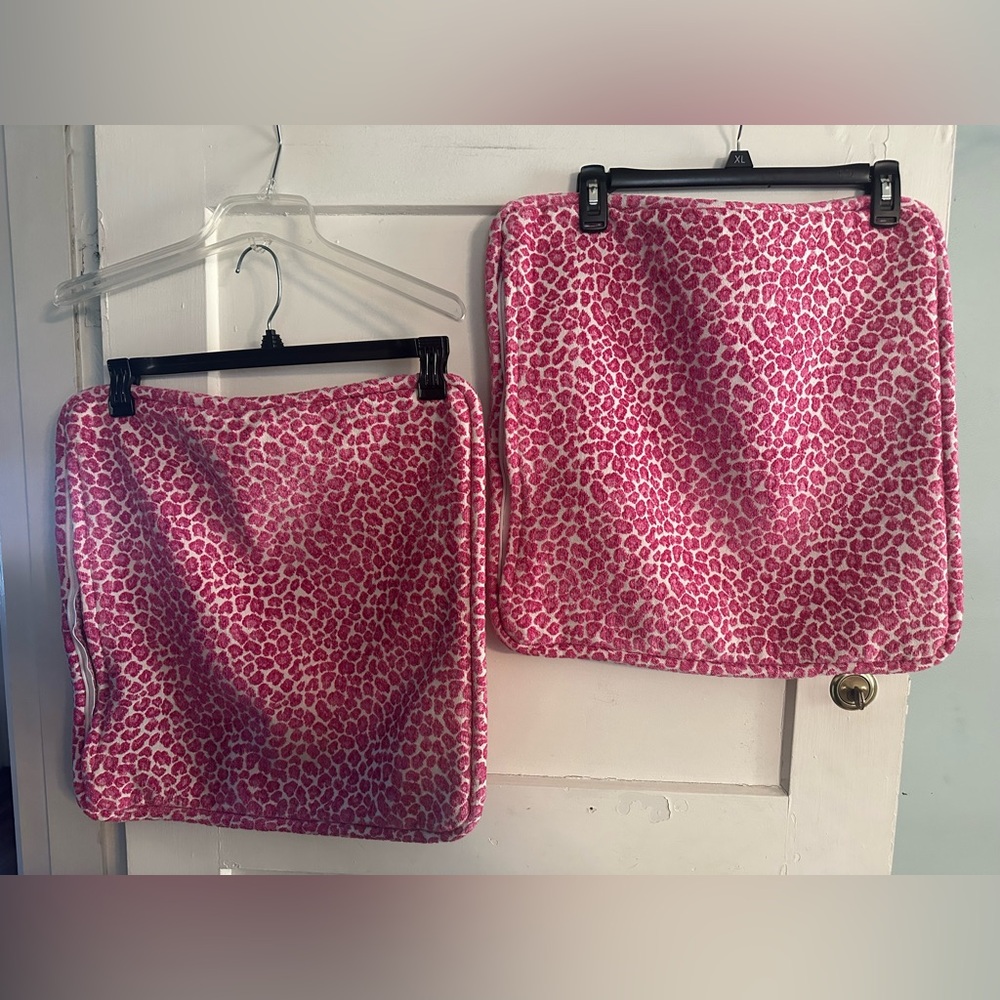 A pair of Pink Leopard Print Throw Pillows Covers - Picture 3 of 7